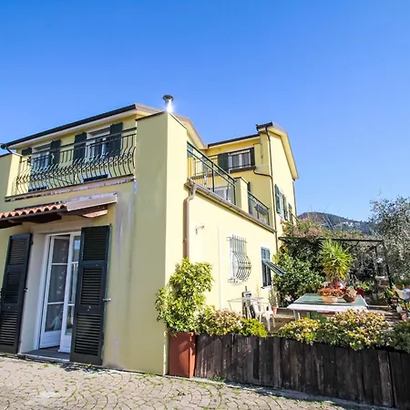 Appartamento Le Fiabe By Interhome